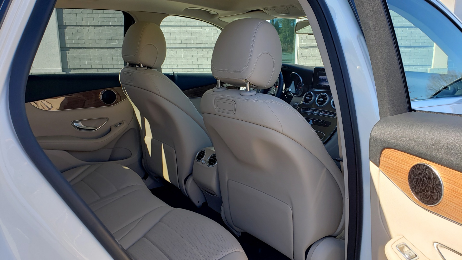 Used 2018 Mercedes-Benz GLC 300 4MATIC / PREM PKG / NAV / SUNROOF / REARVIEW for sale Sold at Formula Imports in Charlotte NC 28227 78