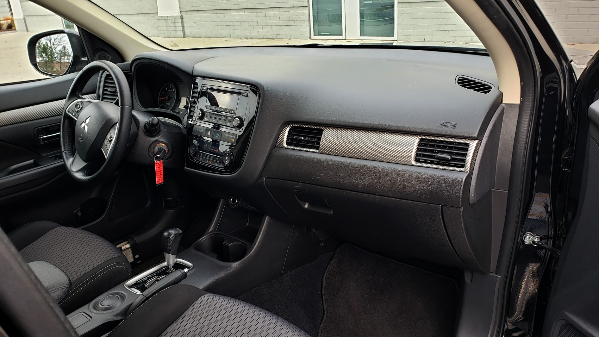 Used 2015 Mitsubishi OUTLANDER ES 2.4L SUV / CVT / FWD / KEYLESS ENTRY / 16-IN WHEELS for sale Sold at Formula Imports in Charlotte NC 28227 54