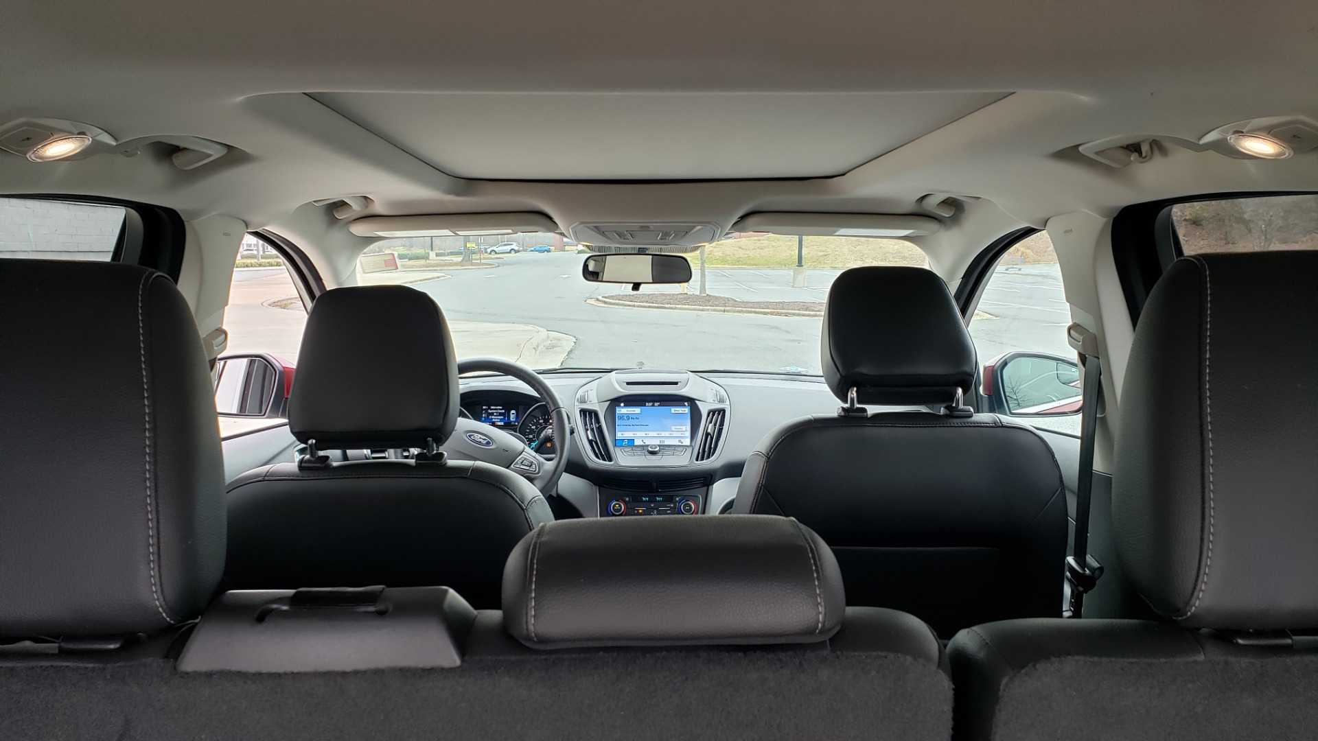 Used 2018 Ford ESCAPE SEL / FWD / 1.5L ECOBOOST / PANO-ROOF / REARVIEW for sale Sold at Formula Imports in Charlotte NC 28227 18