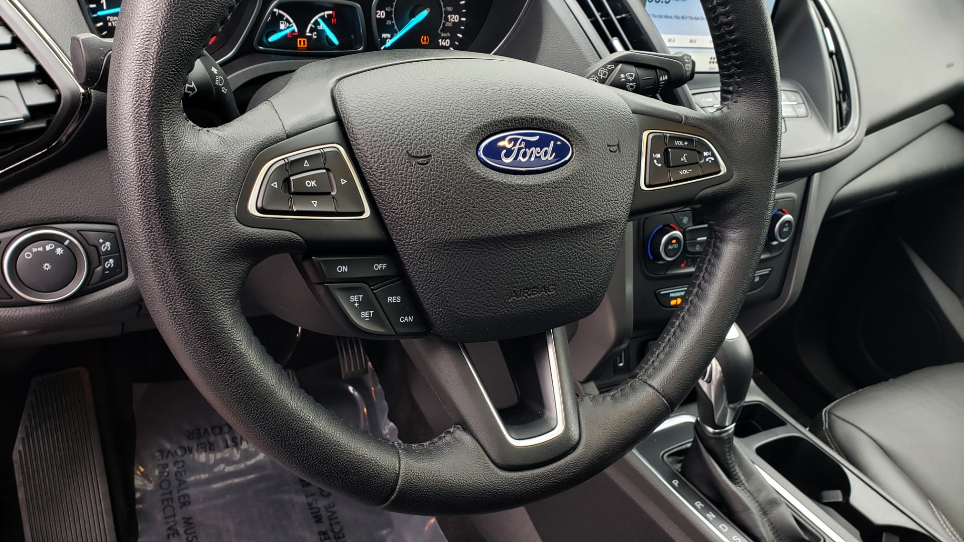 Used 2018 Ford ESCAPE SEL / FWD / 1.5L ECOBOOST / PANO-ROOF / REARVIEW for sale Sold at Formula Imports in Charlotte NC 28227 41