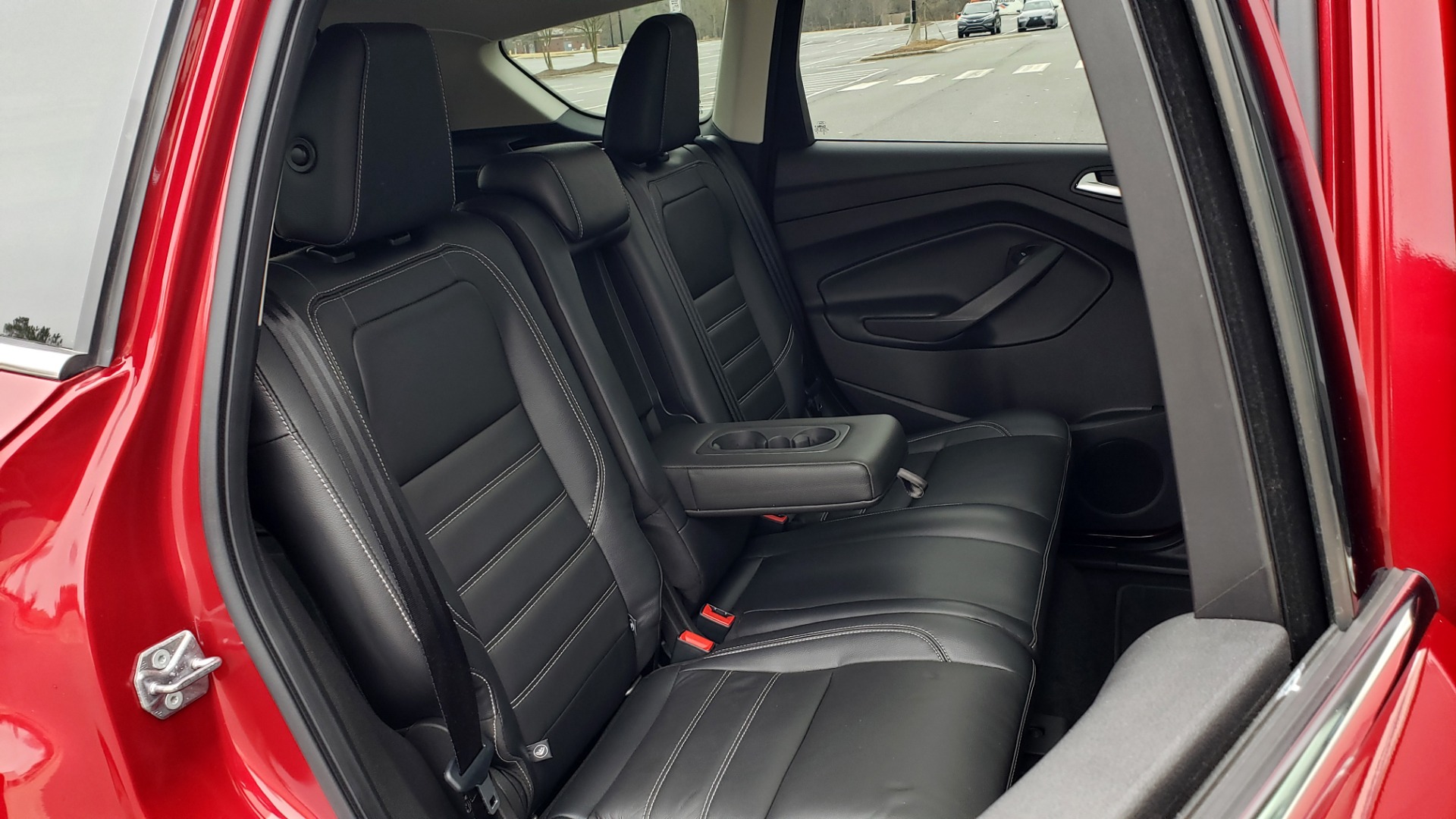 Used 2018 Ford ESCAPE SEL / FWD / 1.5L ECOBOOST / PANO-ROOF / REARVIEW for sale Sold at Formula Imports in Charlotte NC 28227 74