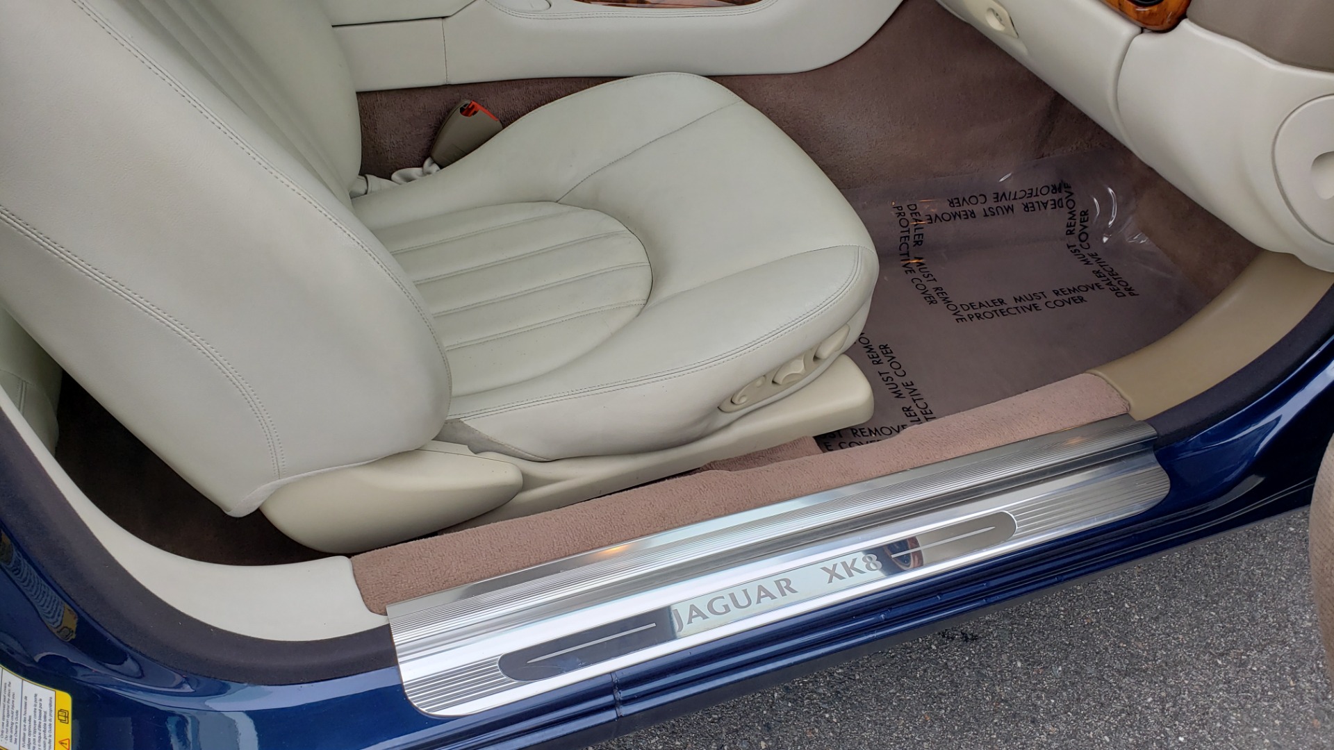 Used 2002 Jaguar XK8 COUPE / 4.0L V8 / 5-SPD AUTO / ALPINE SOUND / 18IN CHROME WHEELS for sale Sold at Formula Imports in Charlotte NC 28227 64