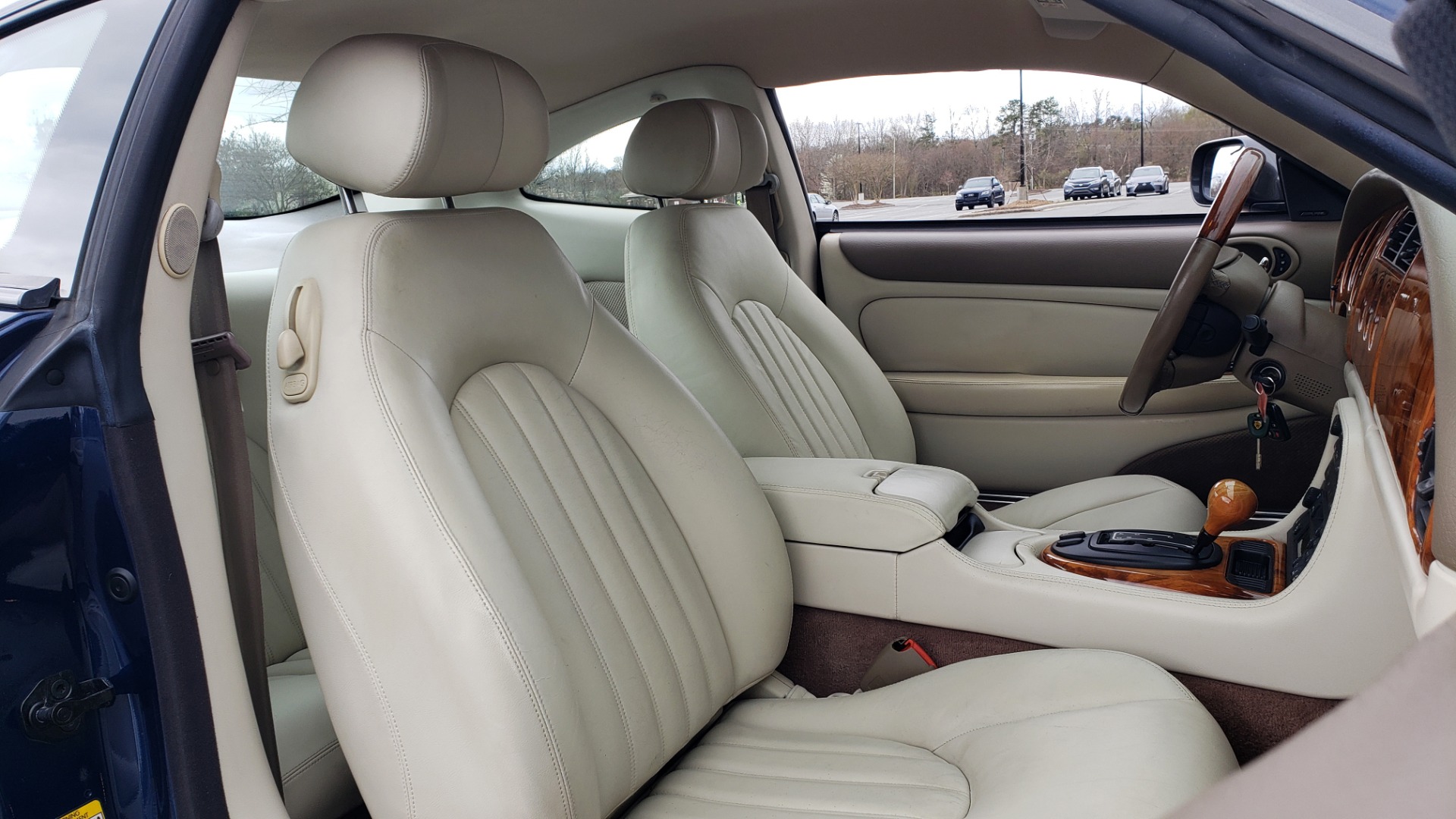 Used 2002 Jaguar XK8 COUPE / 4.0L V8 / 5-SPD AUTO / ALPINE SOUND / 18IN CHROME WHEELS for sale Sold at Formula Imports in Charlotte NC 28227 66