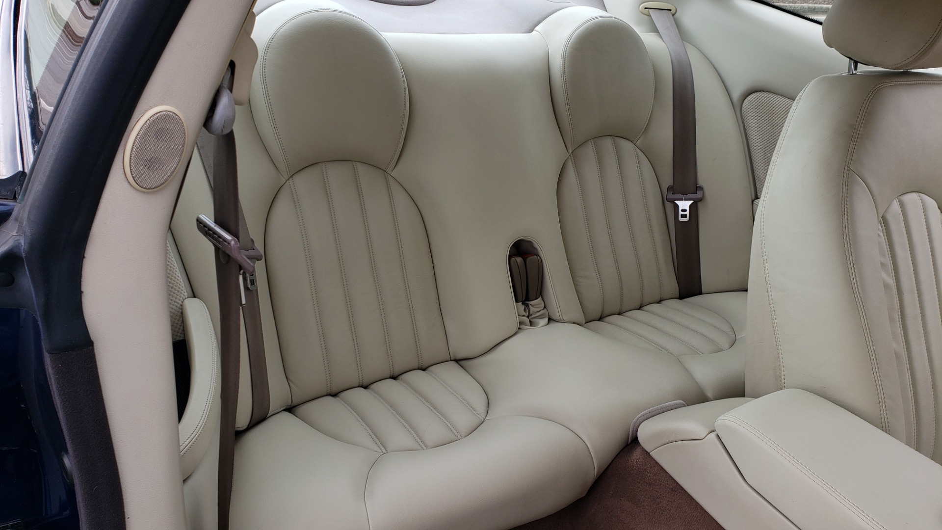 Used 2002 Jaguar XK8 COUPE / 4.0L V8 / 5-SPD AUTO / ALPINE SOUND / 18IN CHROME WHEELS for sale Sold at Formula Imports in Charlotte NC 28227 69