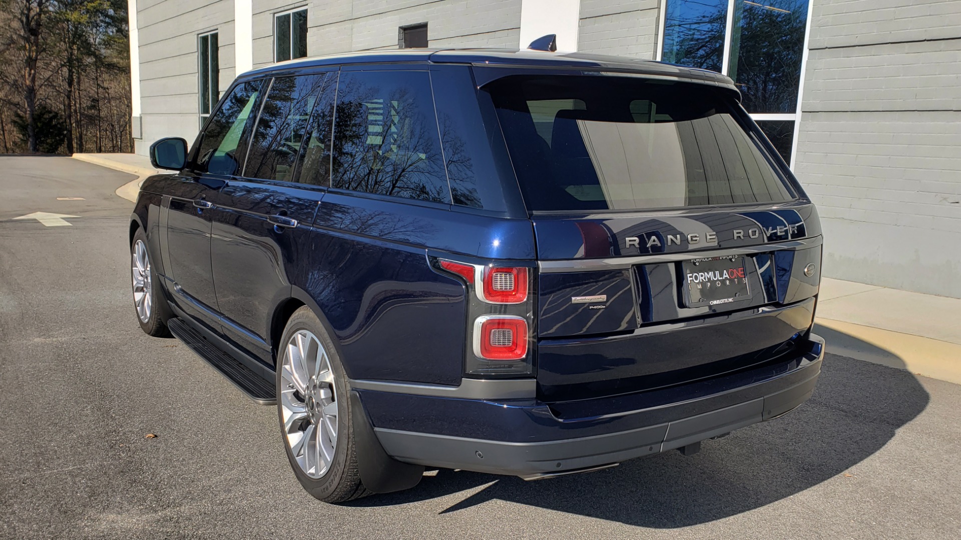 Used 2020 Land Rover RANGE ROVER AUTOBIOGRAPHY HYBRID / NAV / SUNROOF / REARVIEW for sale Sold at Formula Imports in Charlotte NC 28227 3