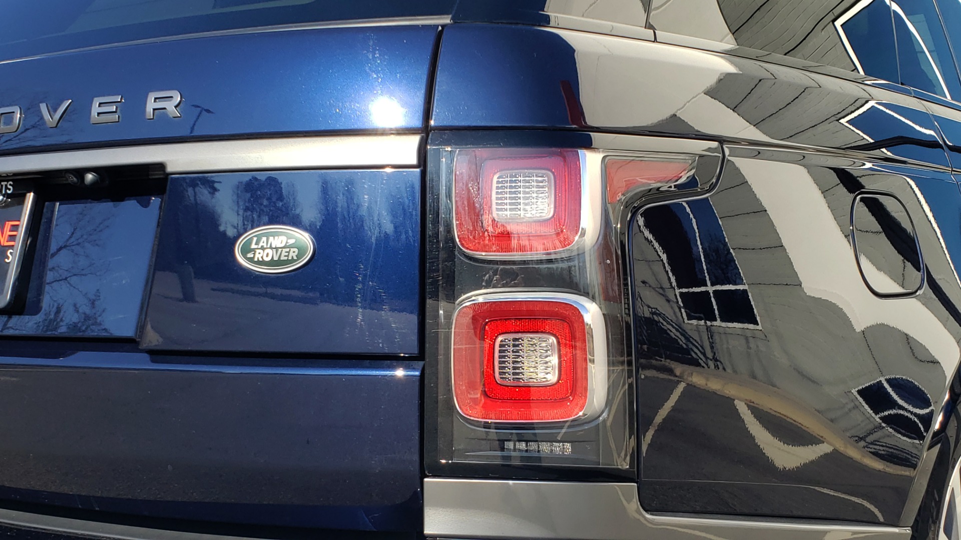 Used 2020 Land Rover RANGE ROVER AUTOBIOGRAPHY HYBRID / NAV / SUNROOF / REARVIEW for sale Sold at Formula Imports in Charlotte NC 28227 39