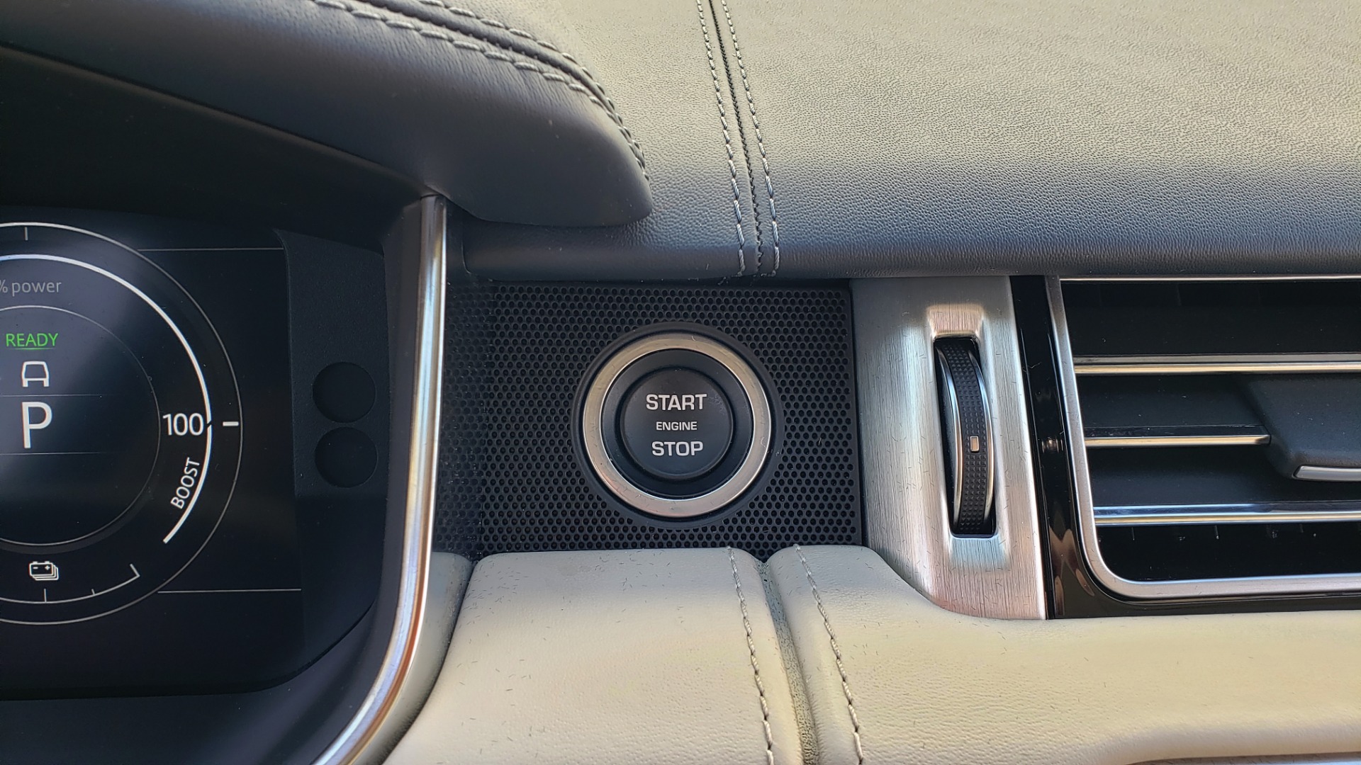 Used 2020 Land Rover RANGE ROVER AUTOBIOGRAPHY HYBRID / NAV / SUNROOF / REARVIEW for sale Sold at Formula Imports in Charlotte NC 28227 55