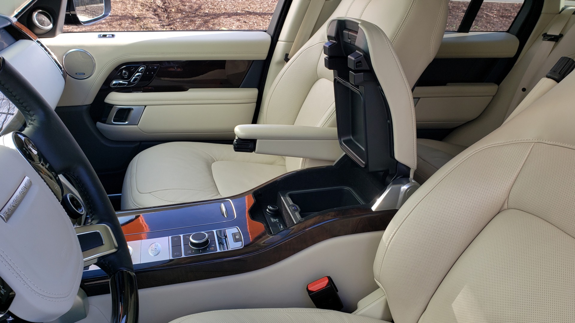 Used 2020 Land Rover RANGE ROVER AUTOBIOGRAPHY HYBRID / NAV / SUNROOF / REARVIEW for sale Sold at Formula Imports in Charlotte NC 28227 67