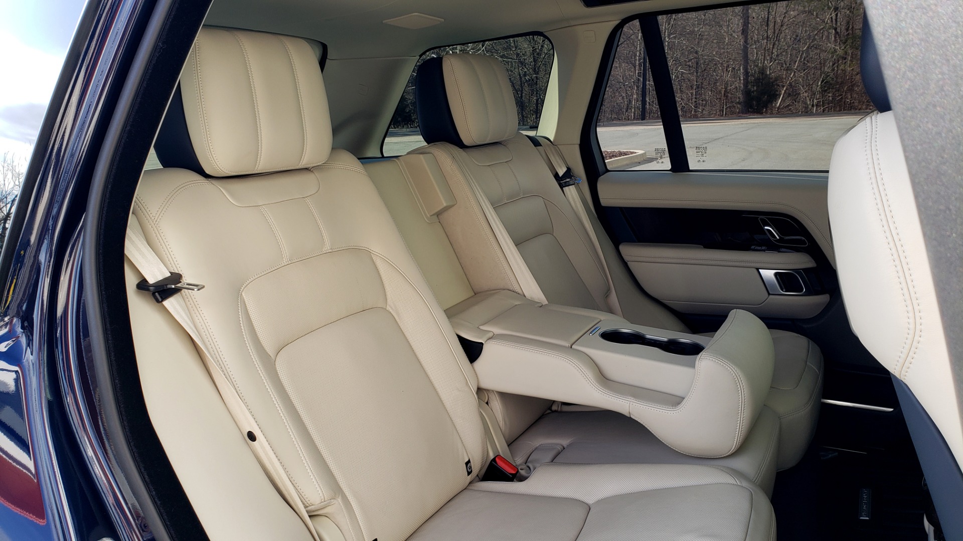 Used 2020 Land Rover RANGE ROVER AUTOBIOGRAPHY HYBRID / NAV / SUNROOF / REARVIEW for sale Sold at Formula Imports in Charlotte NC 28227 86