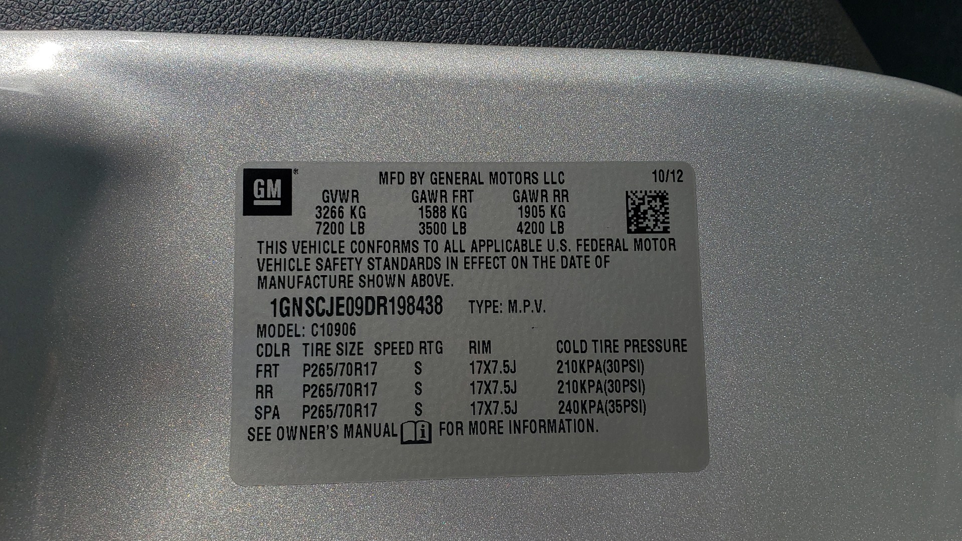 Used 2013 Chevrolet SUBURBAN LT / 2WD / 5.3L V8 / 6-SPD AUTO / LEATHER 3-ROW SEATS for sale Sold at Formula Imports in Charlotte NC 28227 86