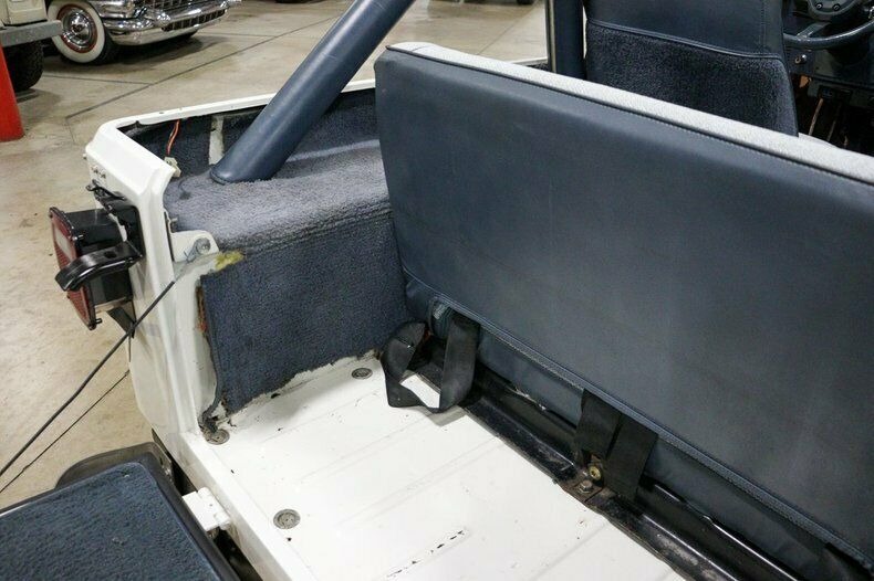 Used 1982 Jeep CJ7 LIMITED 4WD / 4.2L I6 / 5-SPEED MANUAL / NEW 30-INCH BFG TIRES for sale Sold at Formula Imports in Charlotte NC 28227 29