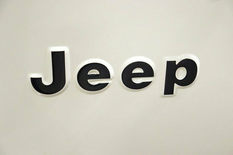 Used 1982 Jeep CJ7 LIMITED 4WD / 4.2L I6 / 5-SPEED MANUAL / NEW 30-INCH BFG TIRES for sale Sold at Formula Imports in Charlotte NC 28227 32