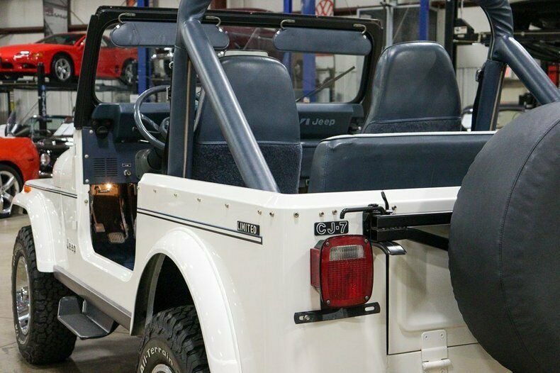 Used 1982 Jeep CJ7 LIMITED 4WD / 4.2L I6 / 5-SPEED MANUAL / NEW 30-INCH BFG TIRES for sale Sold at Formula Imports in Charlotte NC 28227 37