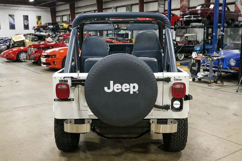 Used 1982 Jeep CJ7 LIMITED 4WD / 4.2L I6 / 5-SPEED MANUAL / NEW 30-INCH BFG TIRES for sale Sold at Formula Imports in Charlotte NC 28227 4