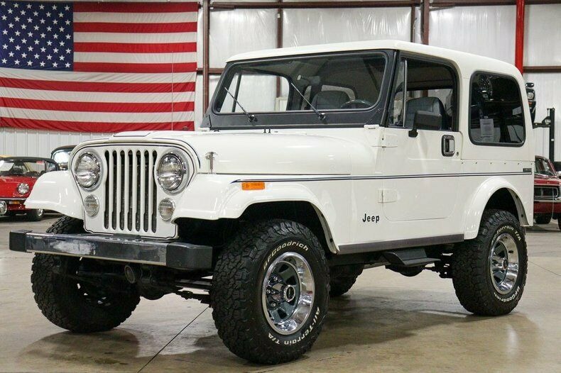 Used 1982 Jeep CJ7 LIMITED 4WD / 4.2L I6 / 5-SPEED MANUAL / NEW 30-INCH BFG TIRES for sale Sold at Formula Imports in Charlotte NC 28227 52
