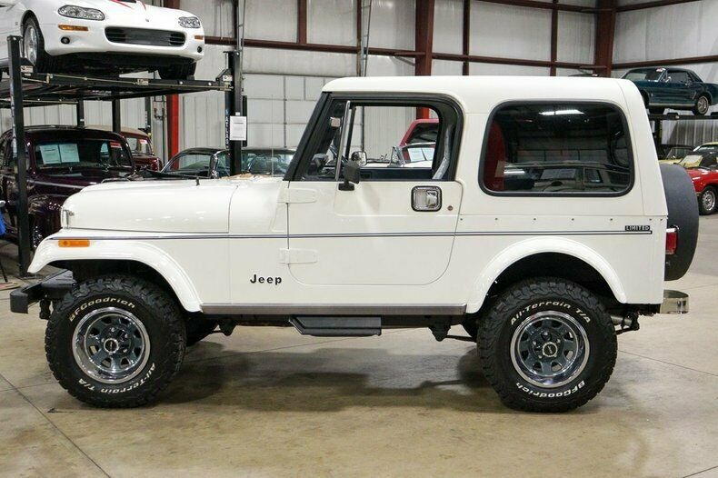 Used 1982 Jeep CJ7 LIMITED 4WD / 4.2L I6 / 5-SPEED MANUAL / NEW 30-INCH BFG TIRES for sale Sold at Formula Imports in Charlotte NC 28227 53