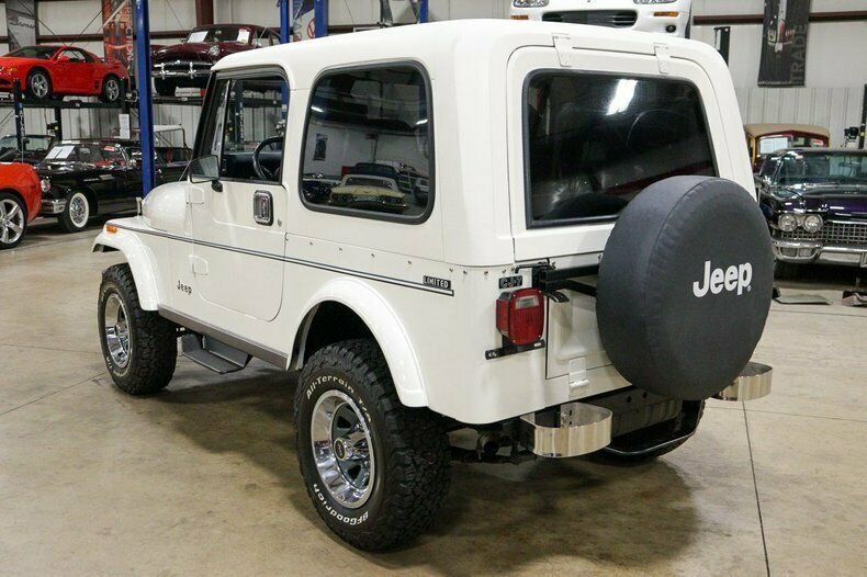 Used 1982 Jeep CJ7 LIMITED 4WD / 4.2L I6 / 5-SPEED MANUAL / NEW 30-INCH BFG TIRES for sale Sold at Formula Imports in Charlotte NC 28227 54