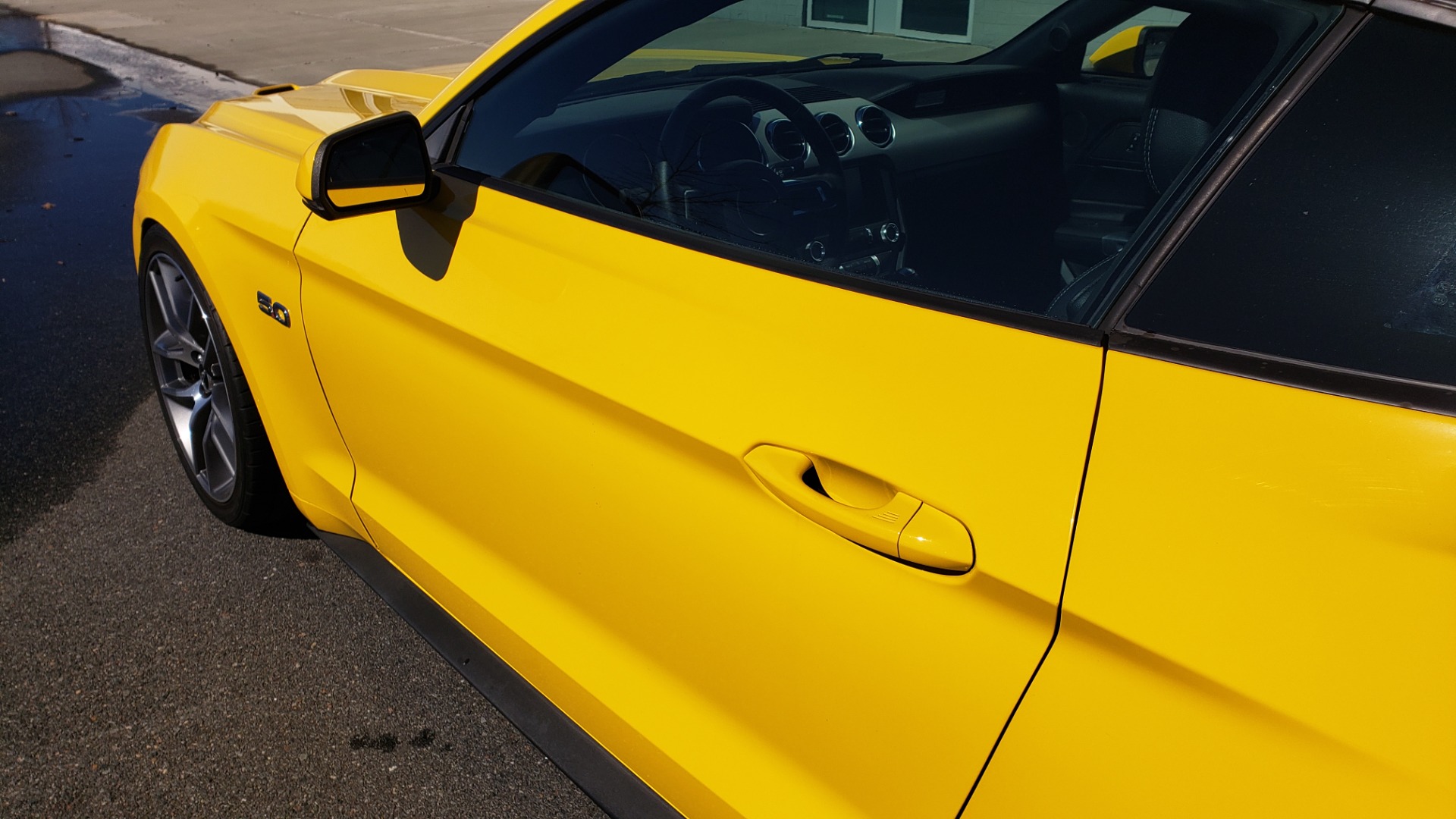 Used 2015 Ford MUSTANG GT 5.0L COUPE PREMIUM / 6-SPD MAN / SHAKER AUDIO / NAV for sale Sold at Formula Imports in Charlotte NC 28227 11