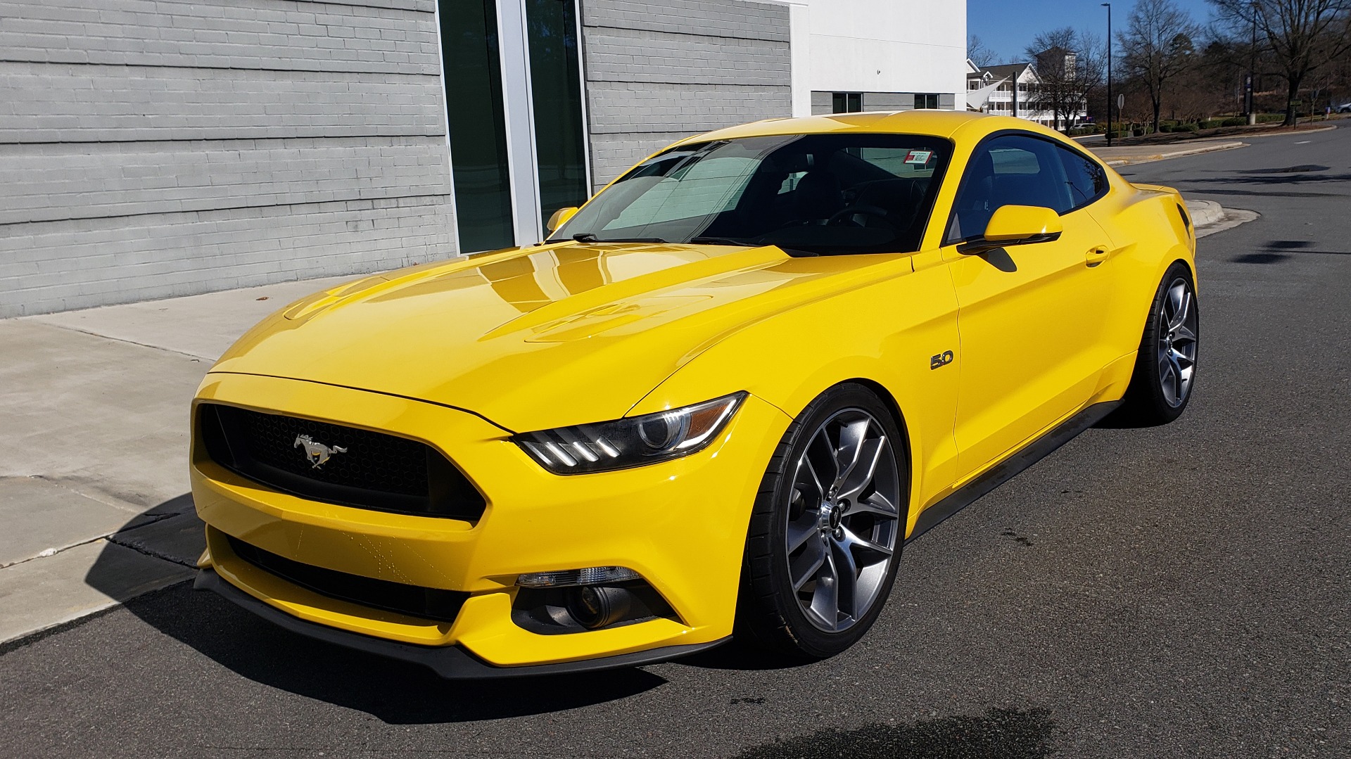 Used 2015 Ford MUSTANG GT 5.0L COUPE PREMIUM / 6-SPD MAN / SHAKER AUDIO / NAV for sale Sold at Formula Imports in Charlotte NC 28227 2