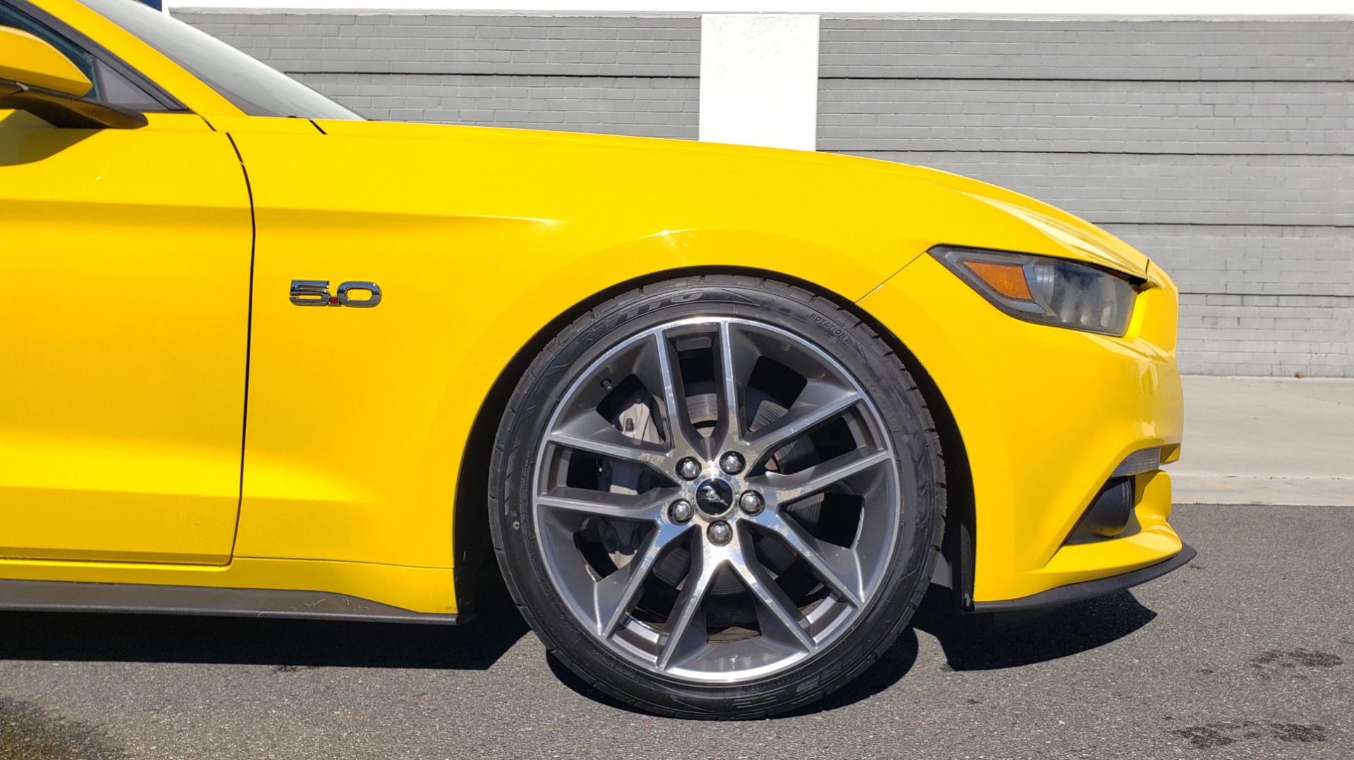Used 2015 Ford MUSTANG GT 5.0L COUPE PREMIUM / 6-SPD MAN / SHAKER AUDIO / NAV for sale Sold at Formula Imports in Charlotte NC 28227 74