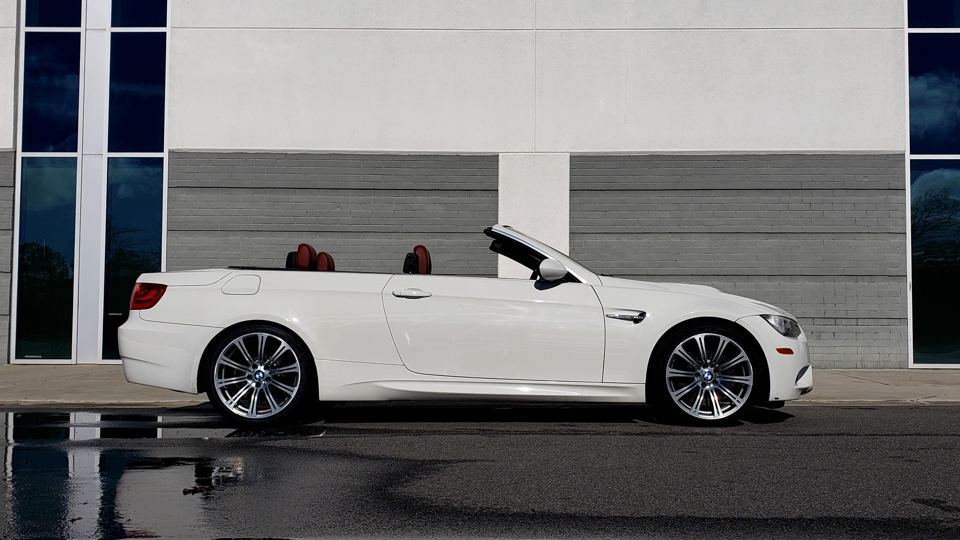Used 2012 BMW M3 CONVERTIBLE / PREM PKG / NAV / M-DOUBLE CLUTCH AUTOMATIC for sale Sold at Formula Imports in Charlotte NC 28227 20