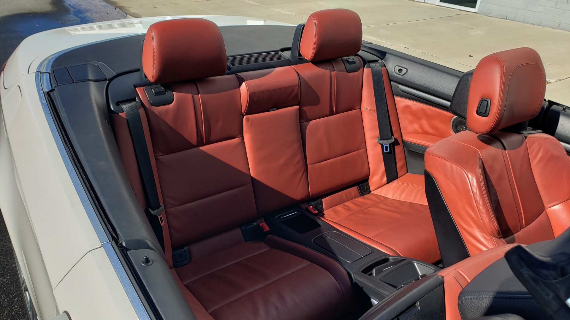 Used 2012 BMW M3 CONVERTIBLE / PREM PKG / NAV / M-DOUBLE CLUTCH AUTOMATIC for sale Sold at Formula Imports in Charlotte NC 28227 32