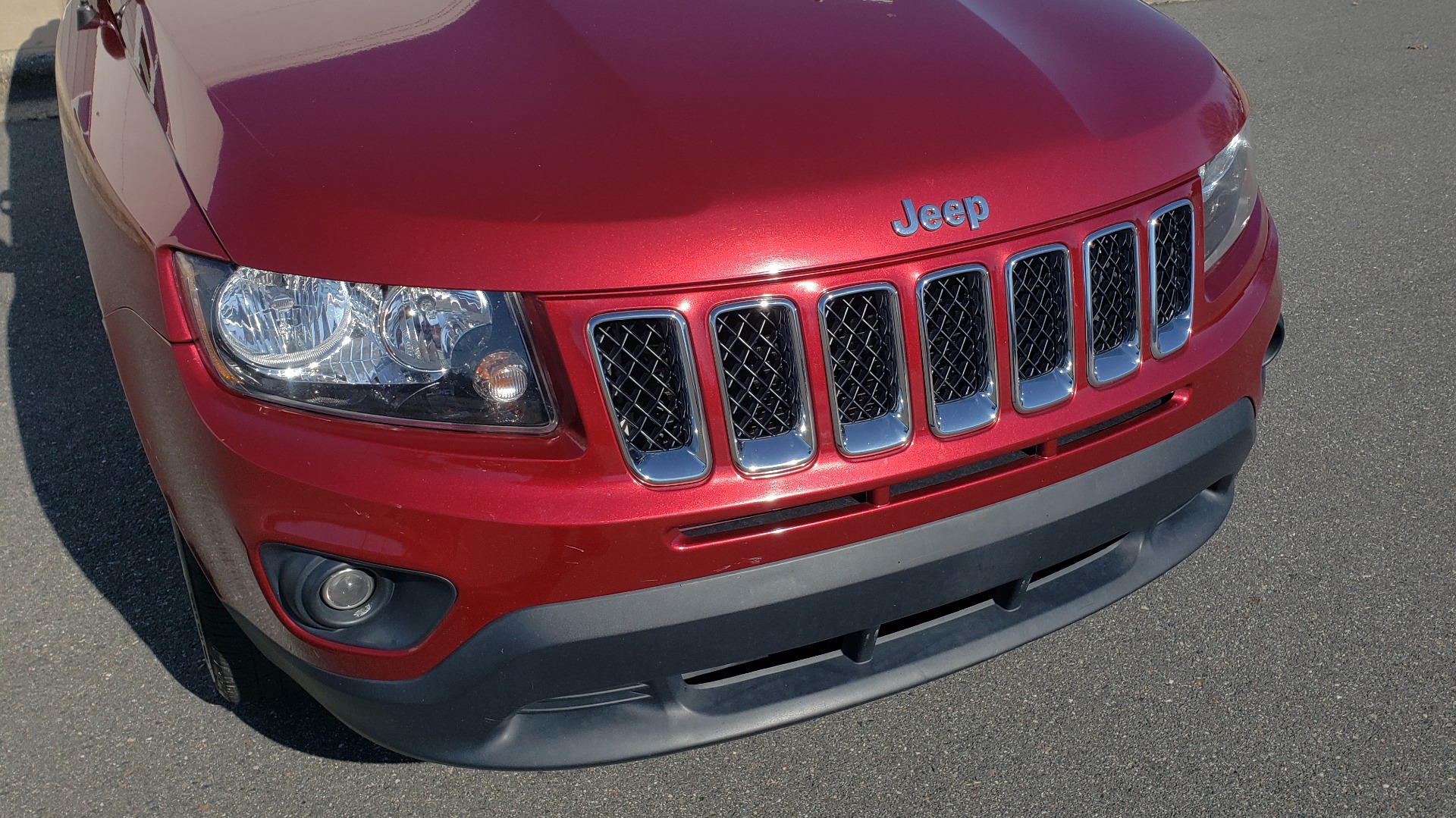 Used 2016 Jeep COMPASS SPORT 4X4 / 2.4L I4 / 6-SPD AUTO / 26MPG / CLEAN for sale Sold at Formula Imports in Charlotte NC 28227 15