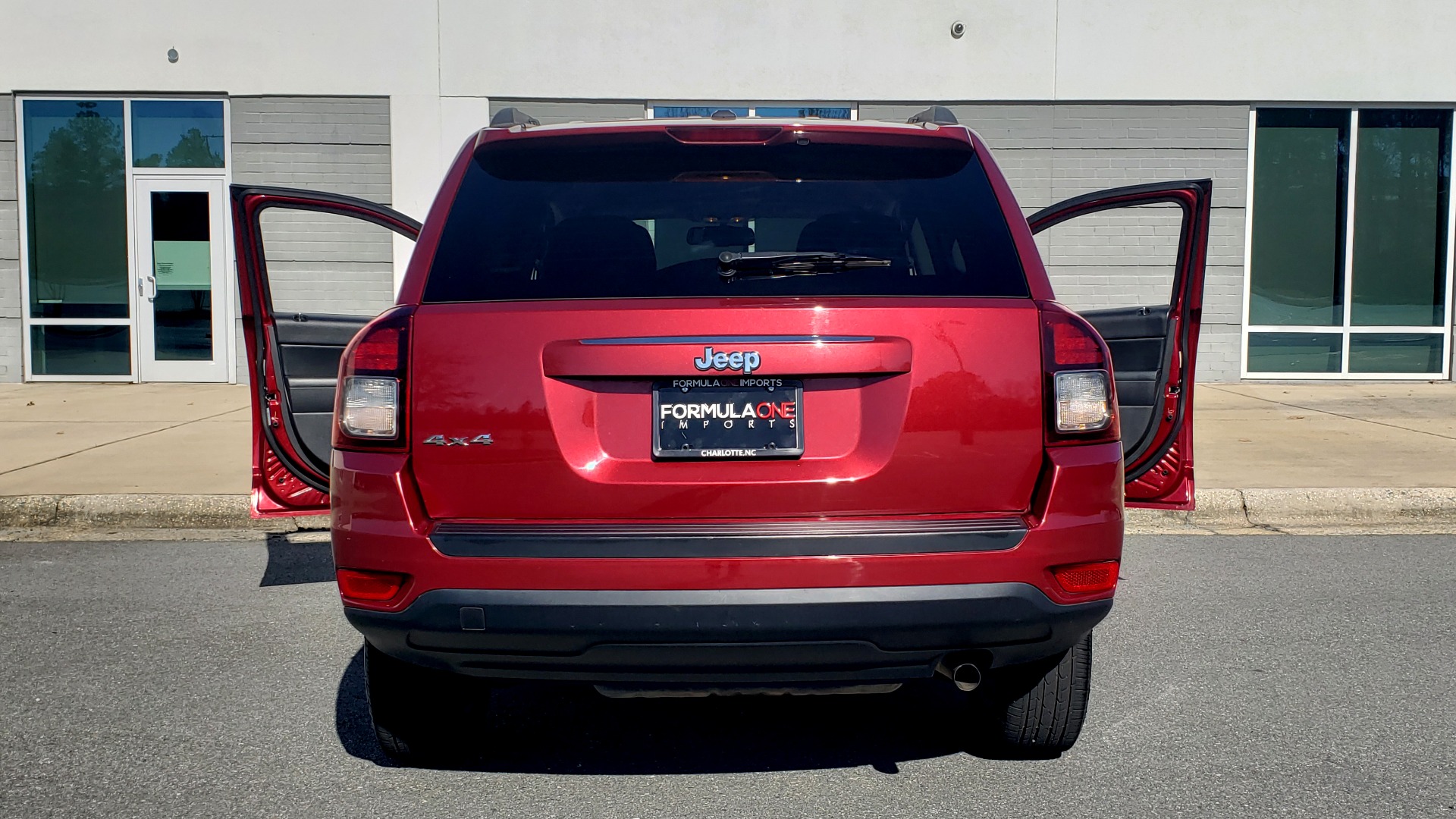 Used 2016 Jeep COMPASS SPORT 4X4 / 2.4L I4 / 6-SPD AUTO / 26MPG / CLEAN for sale Sold at Formula Imports in Charlotte NC 28227 19