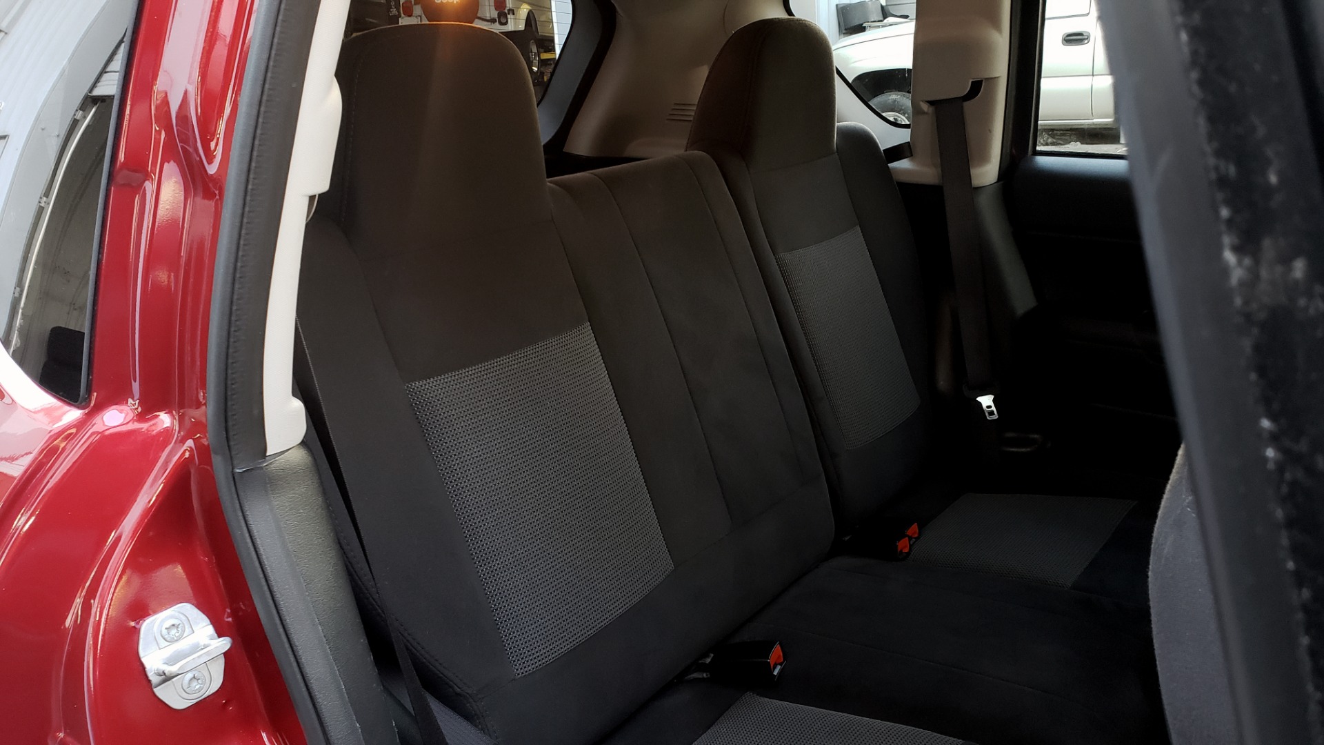Used 2016 Jeep COMPASS SPORT 4X4 / 2.4L I4 / 6-SPD AUTO / 26MPG / CLEAN for sale Sold at Formula Imports in Charlotte NC 28227 56