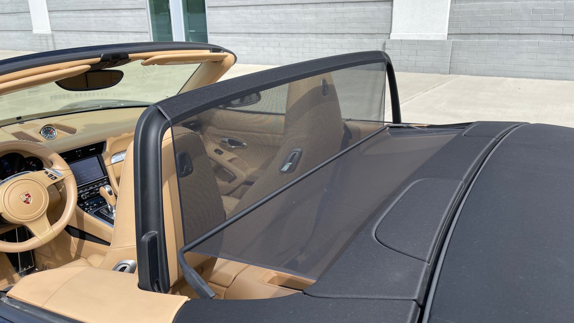 Used 2013 Porsche 911 CARRERA CABRIOLET / PDK / NAV / BOSE / HTD STS / PDLS for sale Sold at Formula Imports in Charlotte NC 28227 19