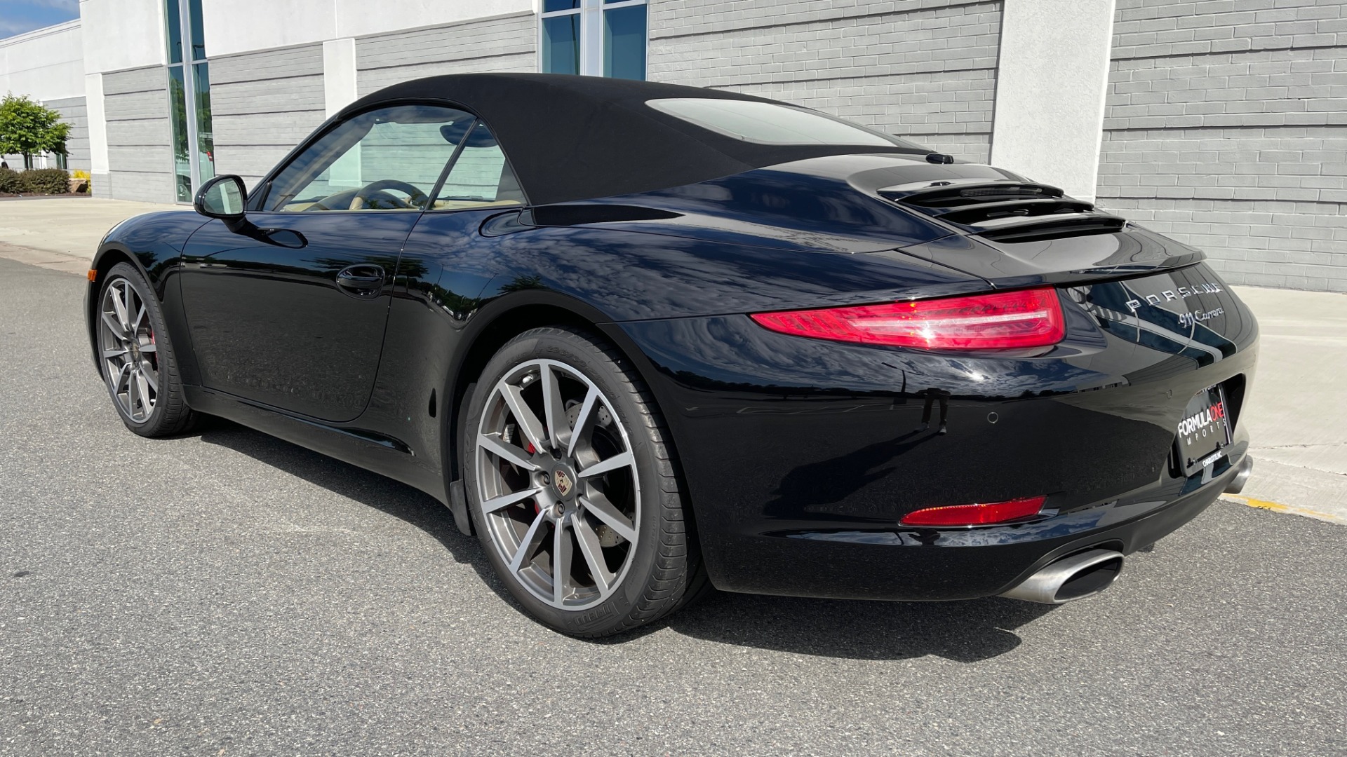 Used 2013 Porsche 911 CARRERA CABRIOLET / PDK / NAV / BOSE / HTD STS / PDLS for sale Sold at Formula Imports in Charlotte NC 28227 7