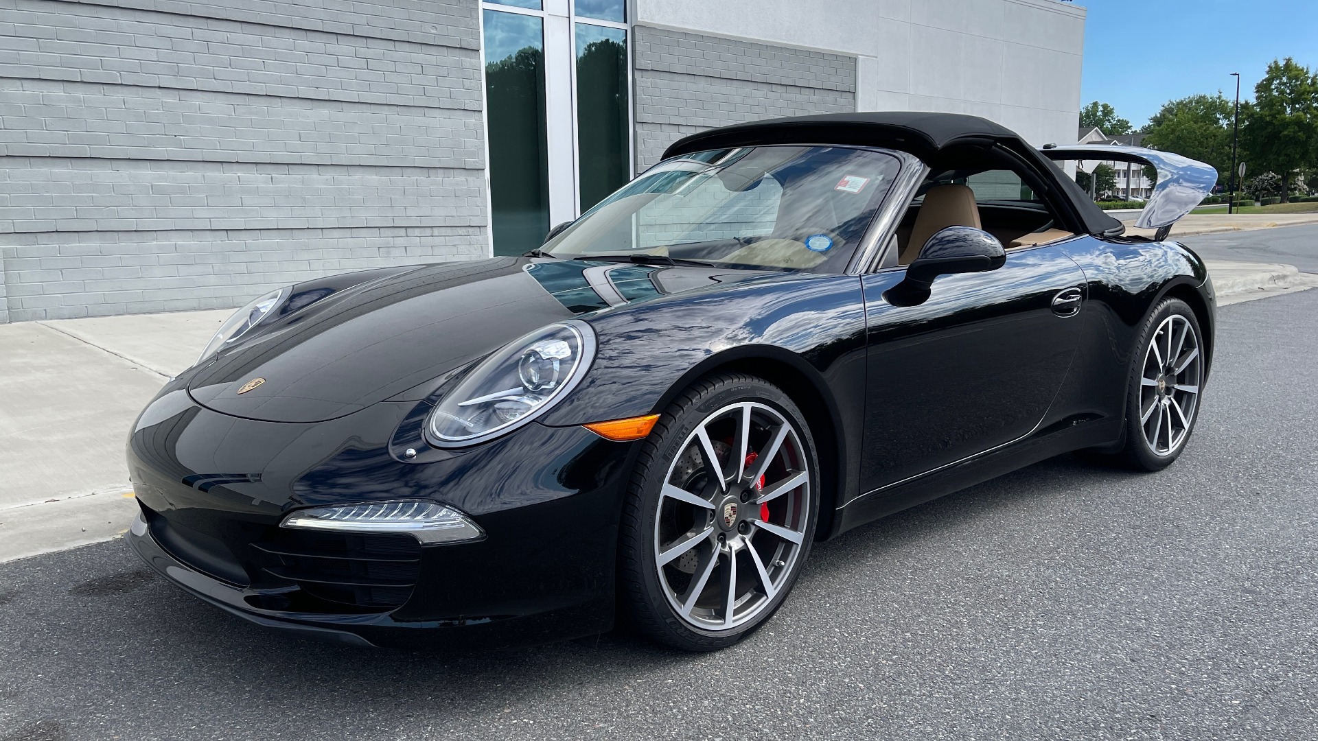 Used 2013 Porsche 911 CARRERA CABRIOLET / PDK / NAV / BOSE / HTD STS / PDLS for sale Sold at Formula Imports in Charlotte NC 28227 8