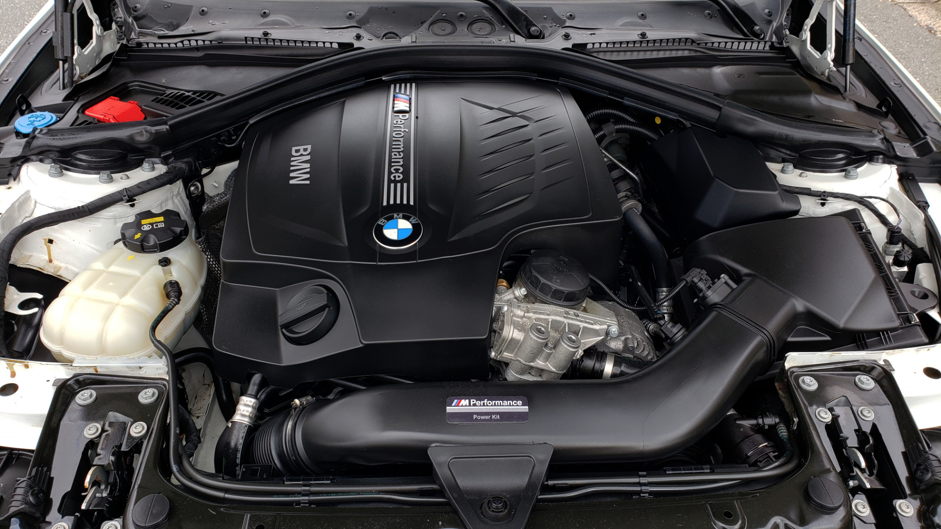 Used 2016 BMW 4 SERIES 435i xDrive AWD M-SPORT / NAV / SUNROOF / DRVR ASST / CLD WTHR for sale Sold at Formula Imports in Charlotte NC 28227 17