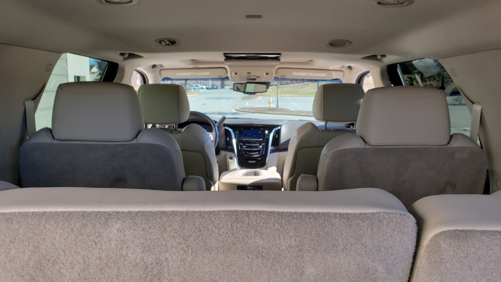 Used 2015 Cadillac ESCALADE PREMIUM 4WD / NAV / SUNROOF / REARVIEW / 3-ROW for sale Sold at Formula Imports in Charlotte NC 28227 21