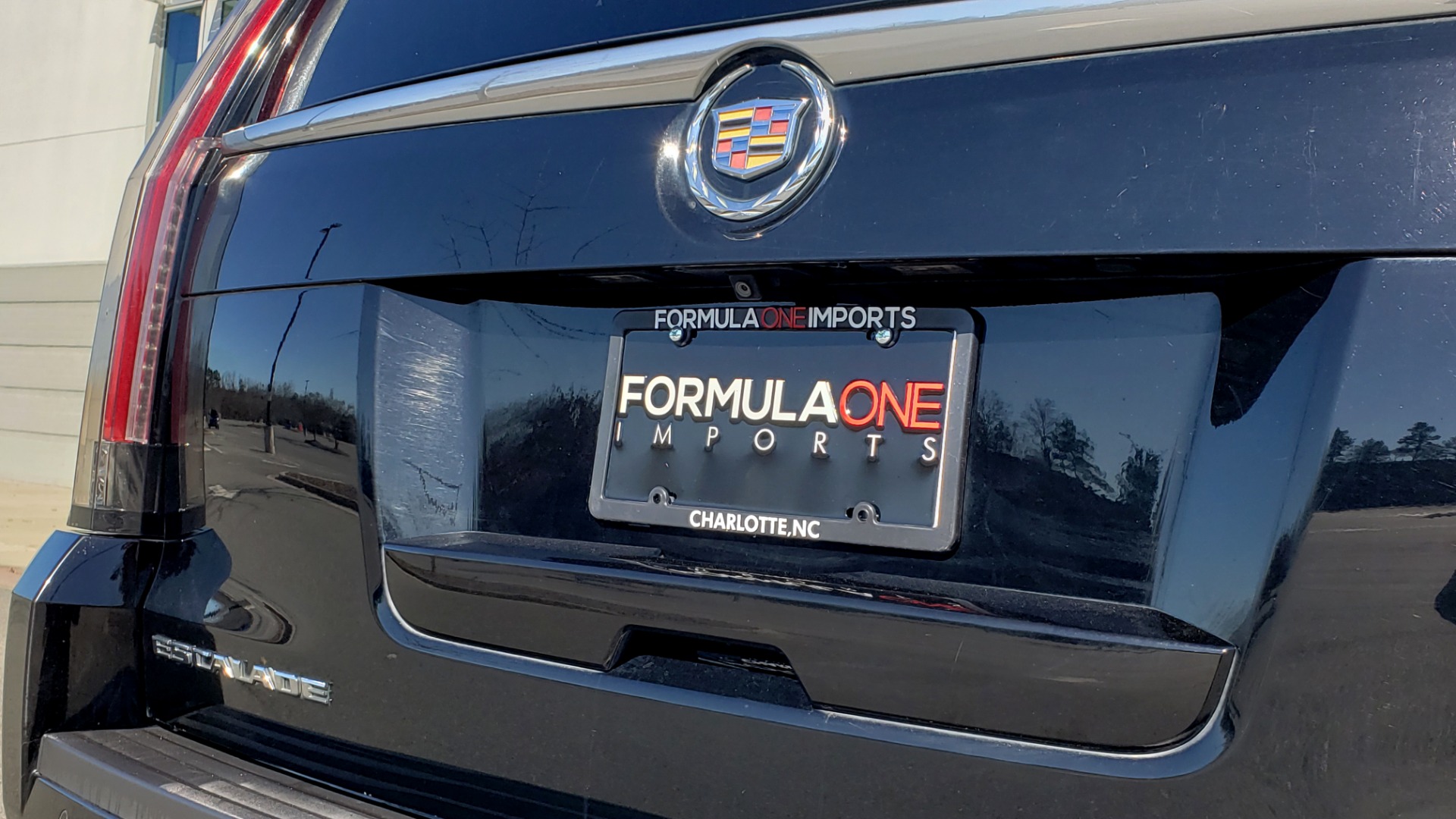 Used 2015 Cadillac ESCALADE PREMIUM 4WD / NAV / SUNROOF / REARVIEW / 3-ROW for sale Sold at Formula Imports in Charlotte NC 28227 31