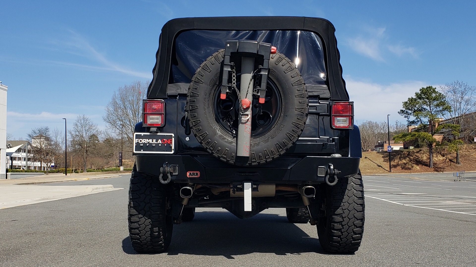 Used 2014 Jeep WRANGLER UNLIMITED SAHARA 4X4 / 3.6L V6 / 5-SPD AUTO / NAV / TOW PKG / SOFT-TOP for sale Sold at Formula Imports in Charlotte NC 28227 31