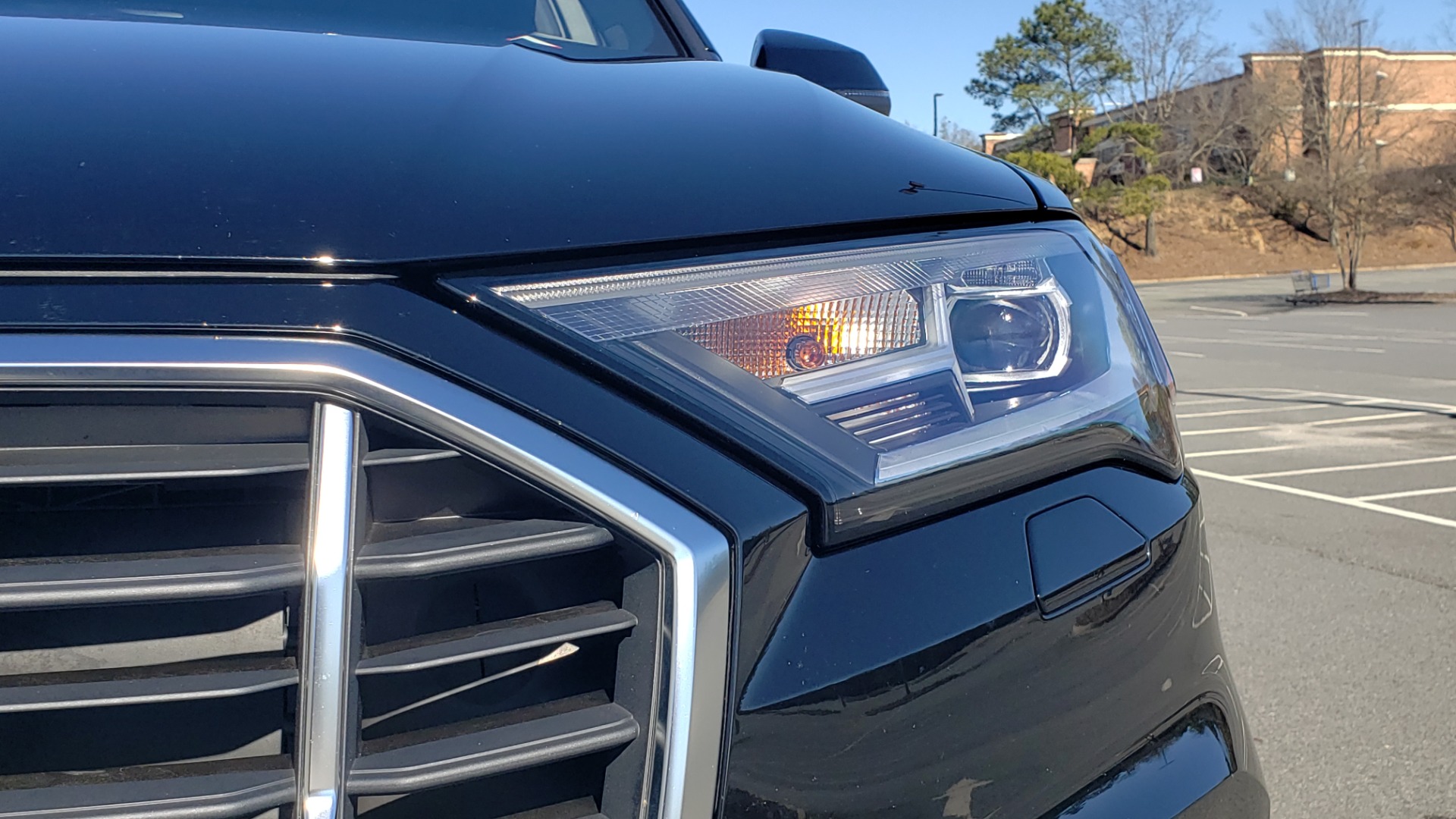 Used 2020 Audi Q7 PREMIUM PLUS / NAV / SUNROOF / 3-ROW / REARVIEW for sale Sold at Formula Imports in Charlotte NC 28227 27