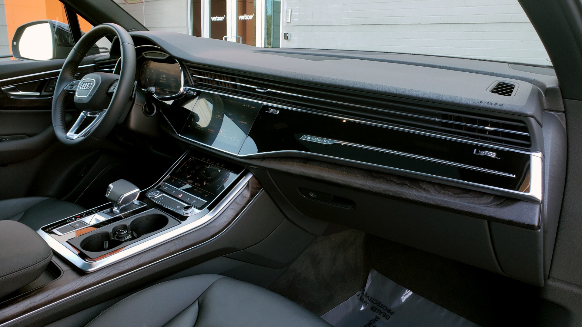 Used 2020 Audi Q7 PREMIUM PLUS / NAV / SUNROOF / 3-ROW / REARVIEW for sale Sold at Formula Imports in Charlotte NC 28227 76