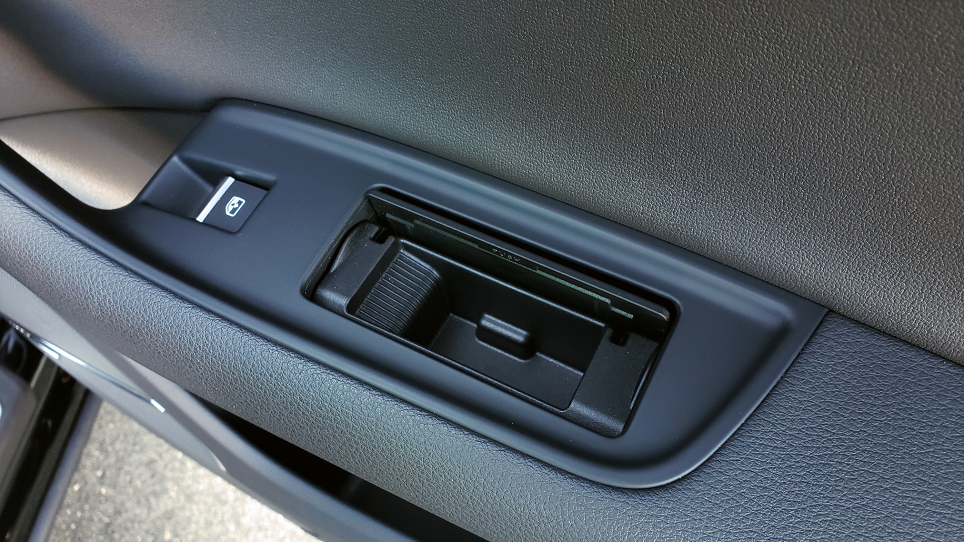 Used 2020 Audi Q7 PREMIUM PLUS / NAV / SUNROOF / 3-ROW / REARVIEW for sale Sold at Formula Imports in Charlotte NC 28227 78