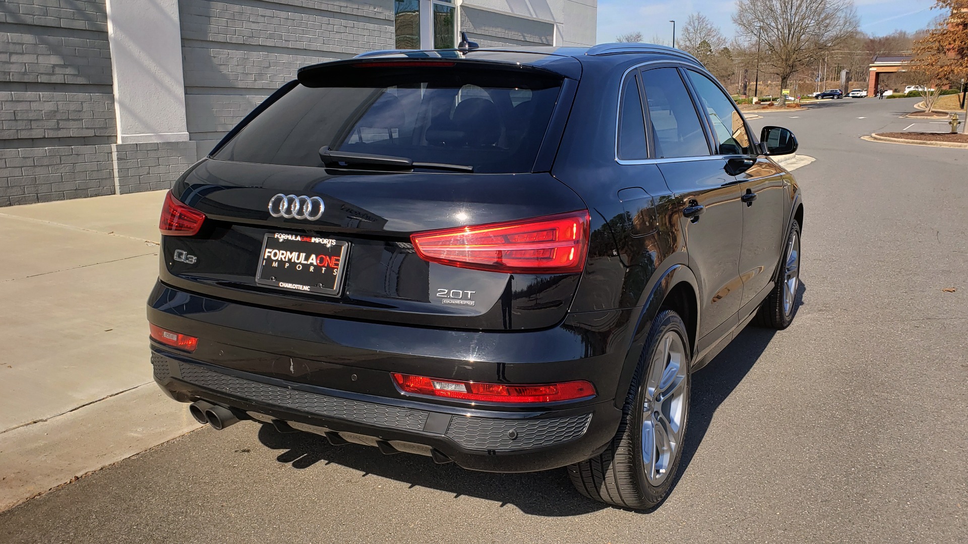 Used 2018 Audi Q3 SPORT PREMIUM PLUS / TECHNOLOGY / SUNROOF / BOSE / REARVIEW for sale Sold at Formula Imports in Charlotte NC 28227 5