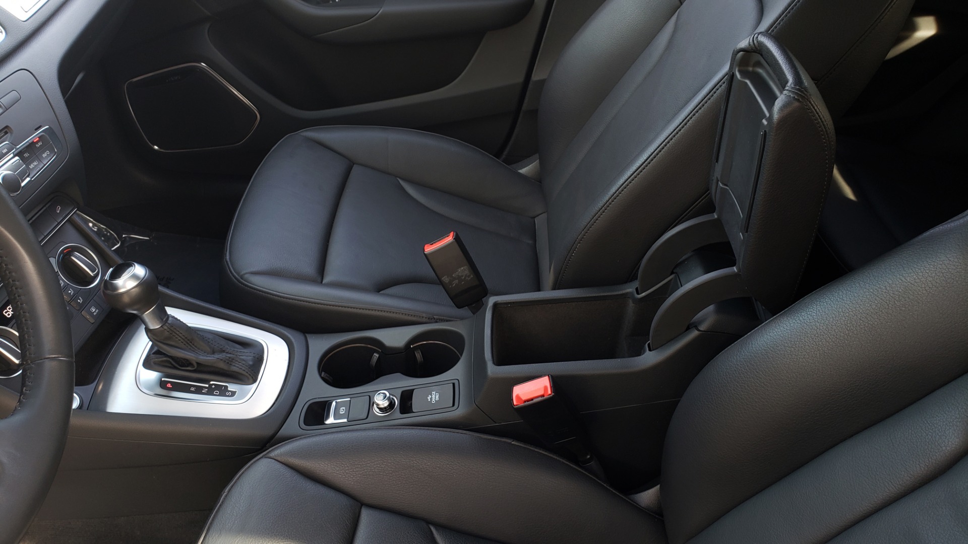 Used 2018 Audi Q3 SPORT PREMIUM PLUS / TECHNOLOGY / SUNROOF / BOSE / REARVIEW for sale Sold at Formula Imports in Charlotte NC 28227 54