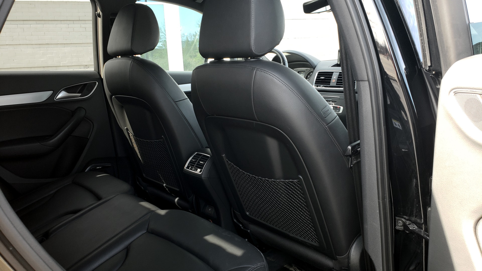 Used 2018 Audi Q3 SPORT PREMIUM PLUS / TECHNOLOGY / SUNROOF / BOSE / REARVIEW for sale Sold at Formula Imports in Charlotte NC 28227 73