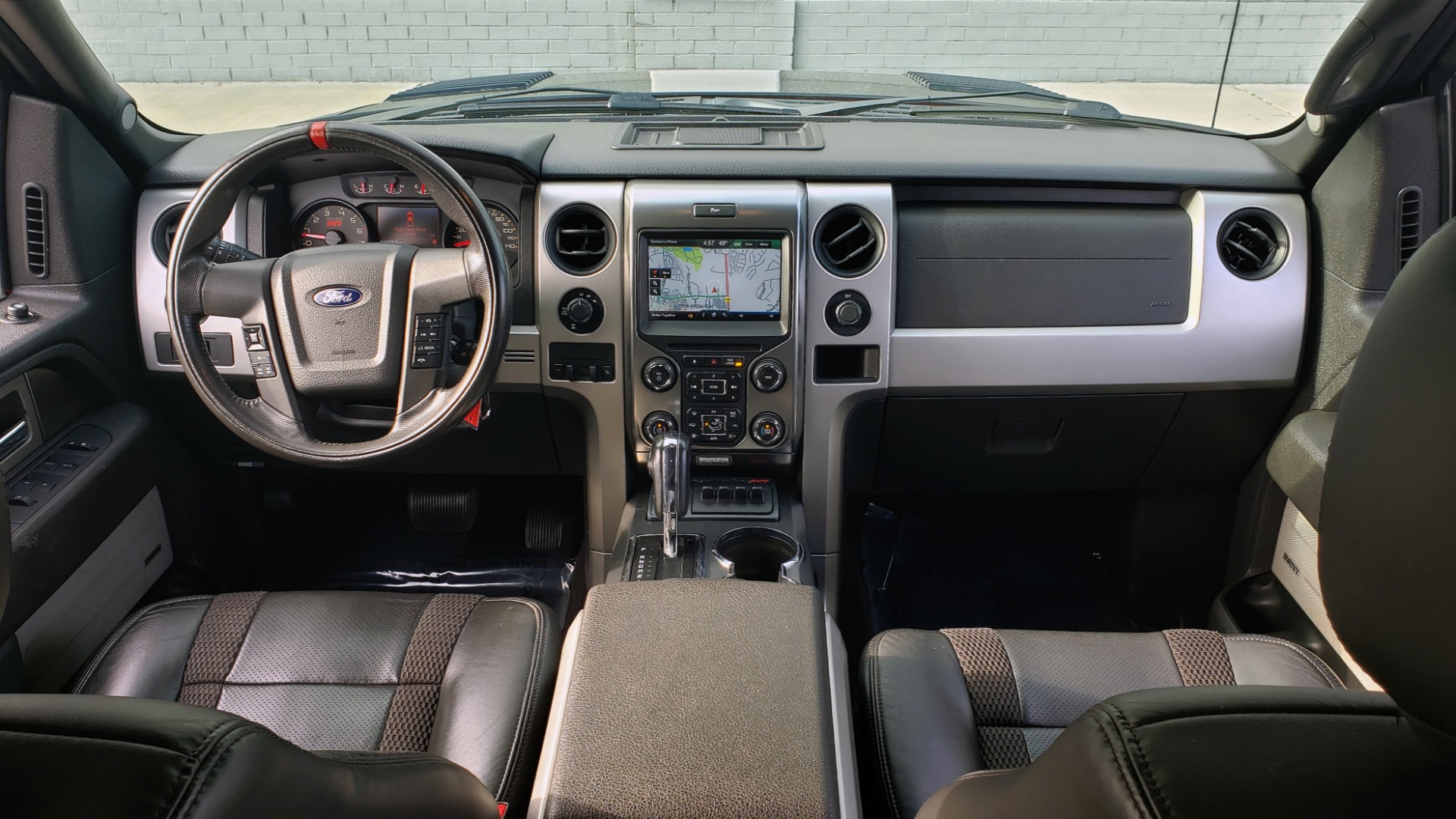 Used 2013 Ford F-150 SVT RAPTOR 4X4 SUPERCREW / 6.2L V8 / 6-SPD AUTO / NAV / LUX PKG for sale Sold at Formula Imports in Charlotte NC 28227 90