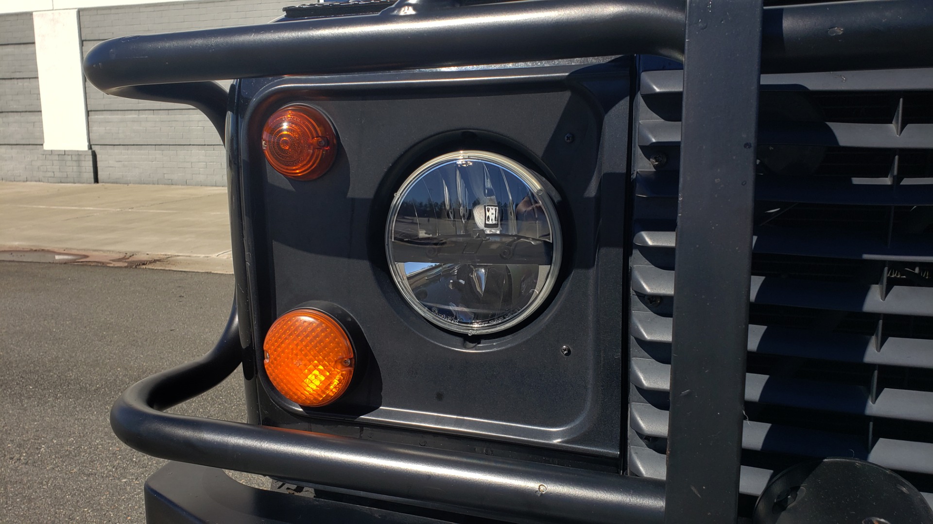 Used 1995 Land Rover DEFENDER 90 4x4 / 3.9L V8 / SOFT-TOP / 5-SPD MANUAL / RUNS GREAT for sale Sold at Formula Imports in Charlotte NC 28227 21