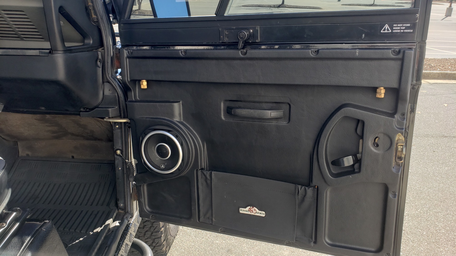 Used 1995 Land Rover DEFENDER 90 4x4 / 3.9L V8 / SOFT-TOP / 5-SPD MANUAL / RUNS GREAT for sale Sold at Formula Imports in Charlotte NC 28227 38
