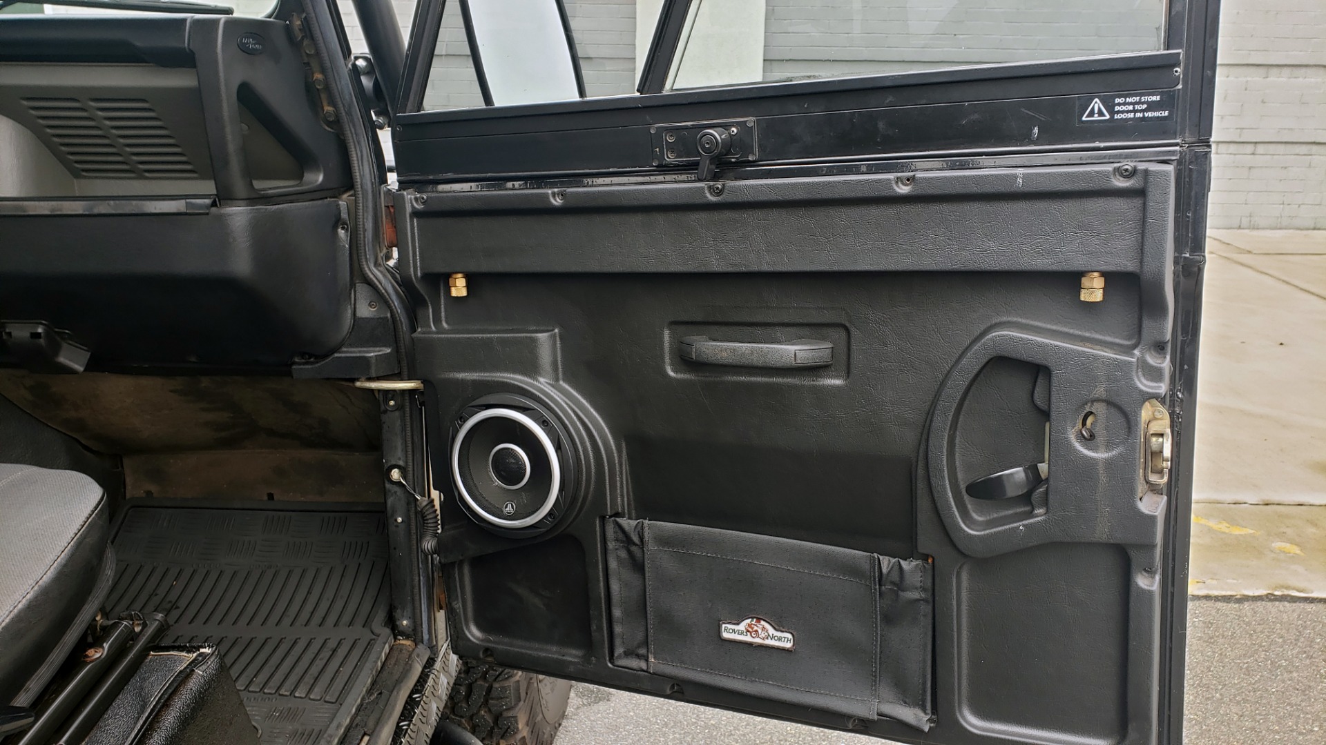 Used 1995 Land Rover DEFENDER 90 4x4 / 3.9L V8 / SOFT-TOP / 5-SPD MANUAL / RUNS GREAT for sale Sold at Formula Imports in Charlotte NC 28227 81