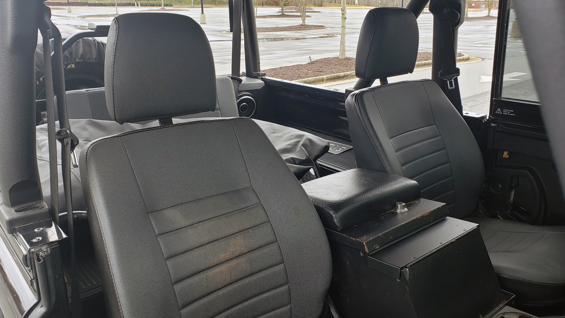 Used 1995 Land Rover DEFENDER 90 4x4 / 3.9L V8 / SOFT-TOP / 5-SPD MANUAL / RUNS GREAT for sale Sold at Formula Imports in Charlotte NC 28227 84