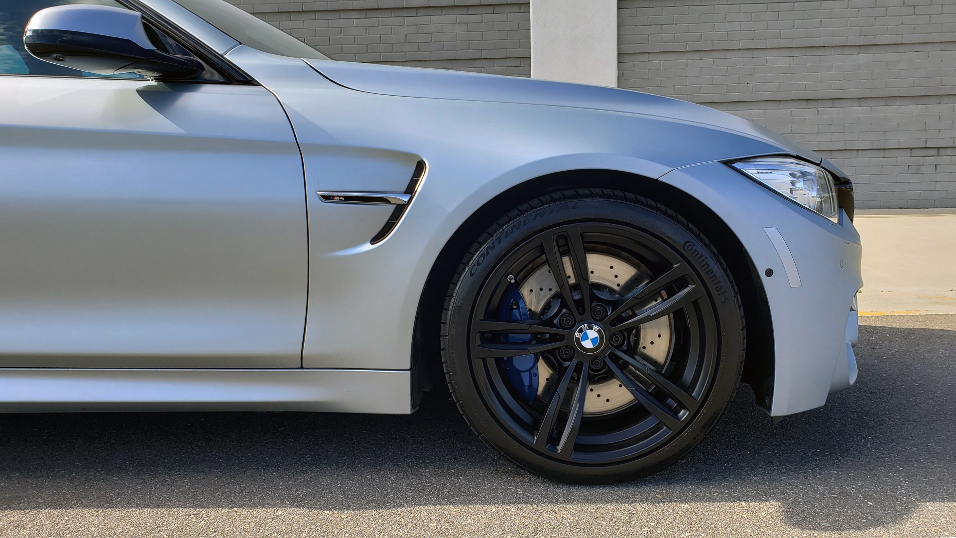 Used 2015 BMW M4 COUPE / EXEC PKG / DRVR ASST PLUS / LIGHTING / M-SUSPENSION for sale Sold at Formula Imports in Charlotte NC 28227 83