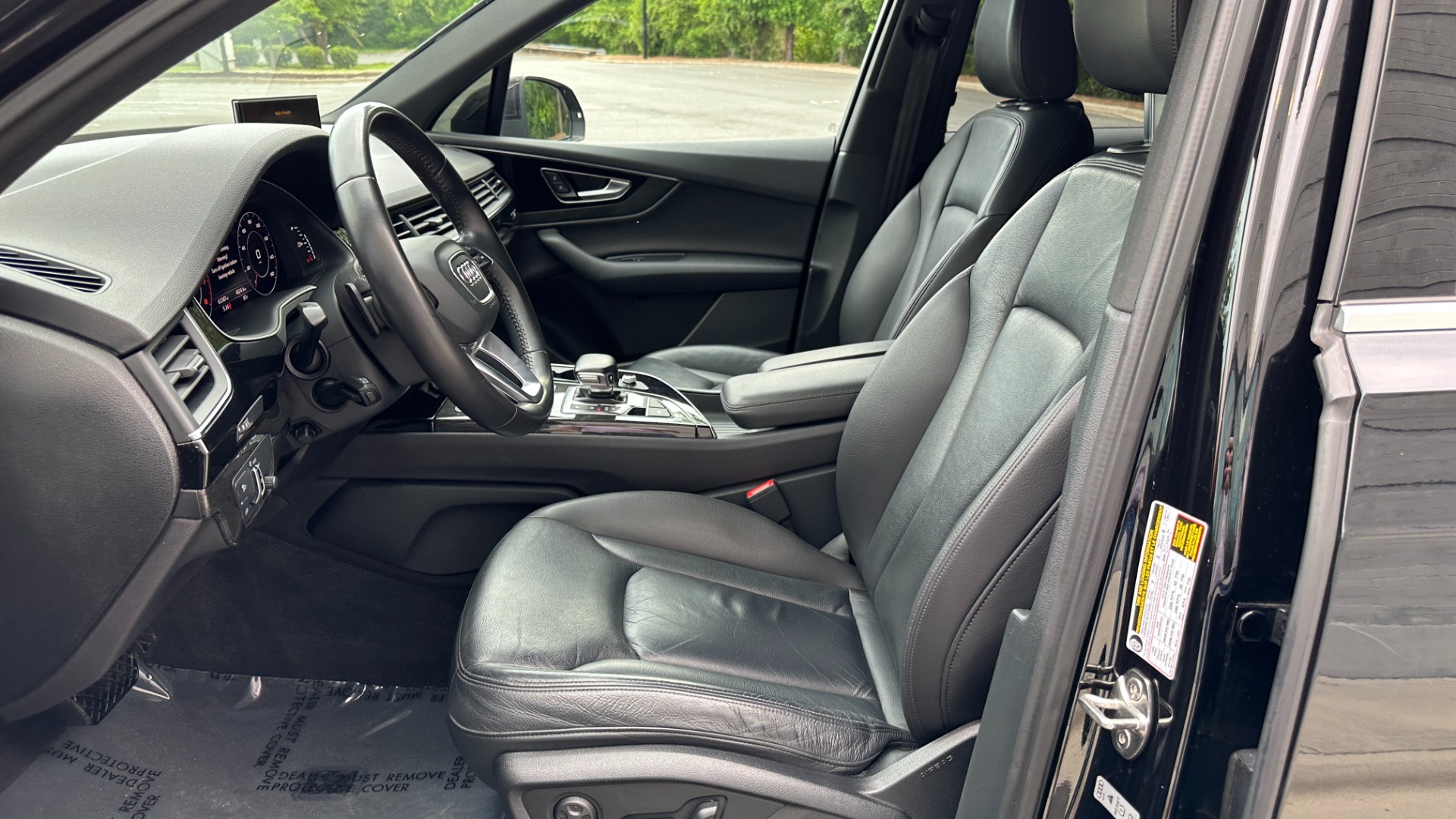 Used 2017 Audi Q7 PREMIUM PLUS / VISION PACKAGE / GRAY OAK TRIM / QUATTRO for sale Sold at Formula Imports in Charlotte NC 28227 12
