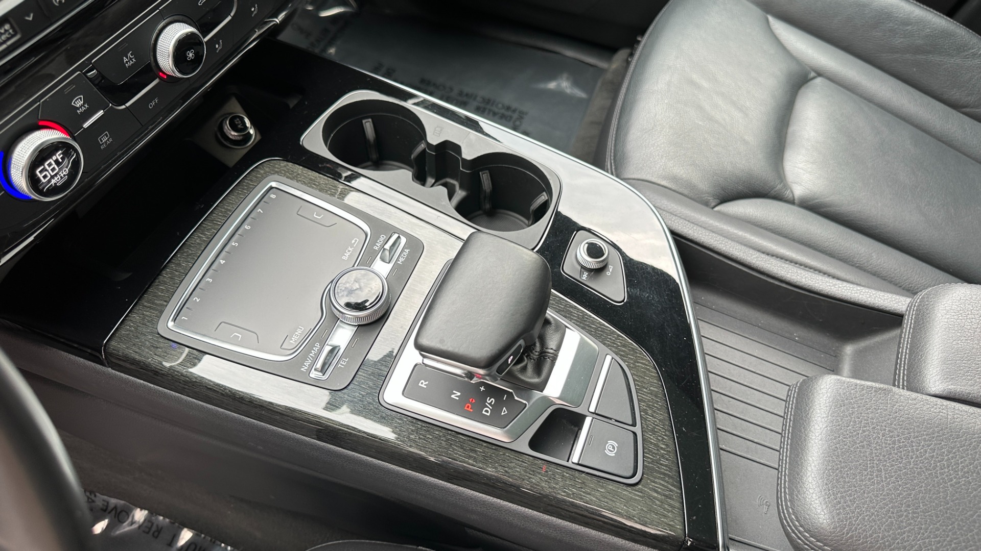 Used 2017 Audi Q7 PREMIUM PLUS / VISION PACKAGE / GRAY OAK TRIM / QUATTRO for sale Sold at Formula Imports in Charlotte NC 28227 19